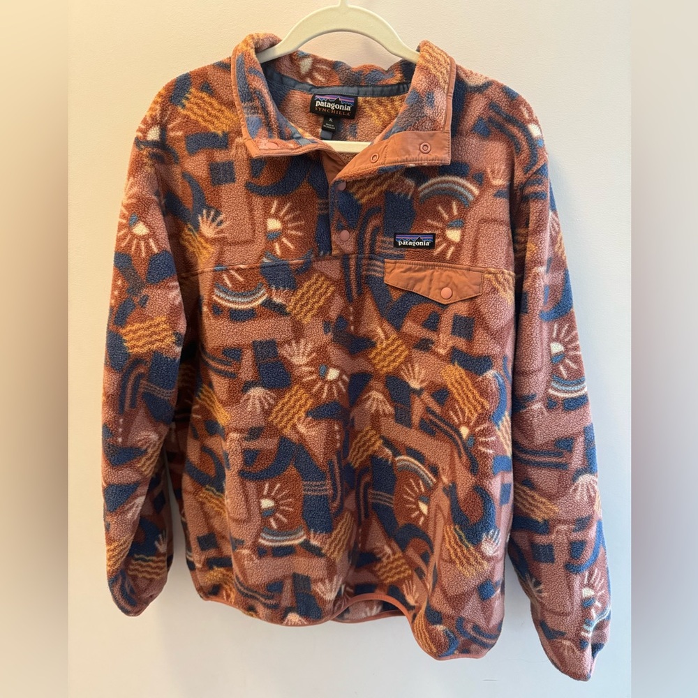 Patagonia Colorful Pullover in Perfect Condition